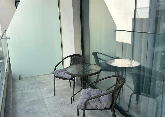 アパート Astoria Nord ナボダリ