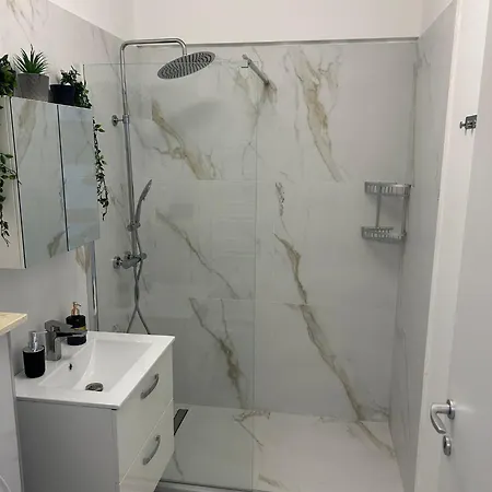 Astoria Nord Apartmán *