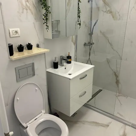 아파트 Astoria Nord